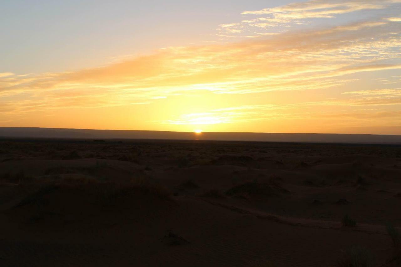 Riad Hotel Les Flamants Merzouga Exteriör bild