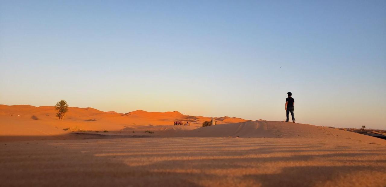 Riad Hotel Les Flamants Merzouga Exteriör bild